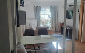 LOFT im Erdgeschoss, Kreuzbergl, 45qm, 1-3 Gäste, gratis Parkplätze&Self Check-in